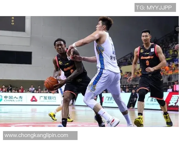 北京篮球队的快速攻防策略与比赛节奏分析探讨