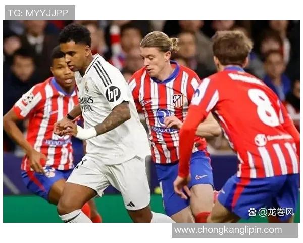 皇马与巴黎巅峰对决文字直播全程回顾精彩瞬间与战术分析