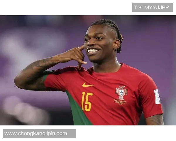 莱万领衔球队新征程期待再创辉煌展现无与伦比的足球魅力与实力