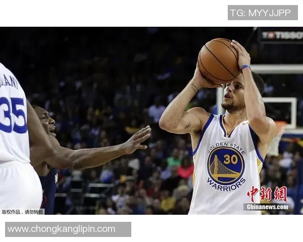 库里三分球总数突破4000大关成为NBA历史第一人再创辉煌成就 库里三分球总数突破4000大关成为NBA历史第一人再创辉煌成就