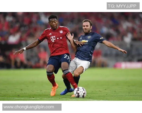 曼联与拜仁元老赛精彩回顾录像重温经典对决瞬间