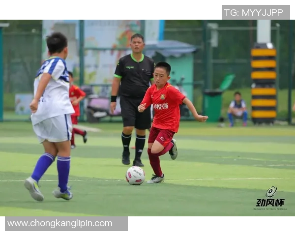 川崎前锋与滑水鼓动的激烈对决展现足球魅力与团队精神