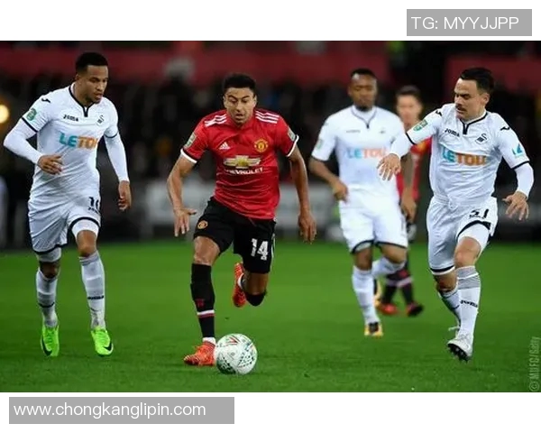 曼联与斯旺西的对决揭示足球至宝的魅力与激情 曼联与斯旺西的对决揭示足球至宝的魅力与激情